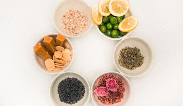 افضل طرق علاج البشرة الدهنية للنساء