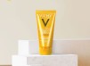 صن بلوك فيشي للبشرة الدهنية ريفيو كامل +Vichy Mattifying Dry Touch Face Fluid SPF 50
