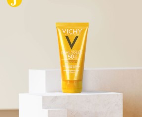 صن بلوك فيشي للبشرة الدهنية ريفيو كامل +Vichy Mattifying Dry Touch Face Fluid SPF 50