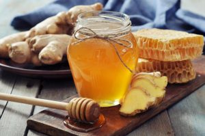 علاج تجاعيد الوجه بالعسل و الزنجبيل
